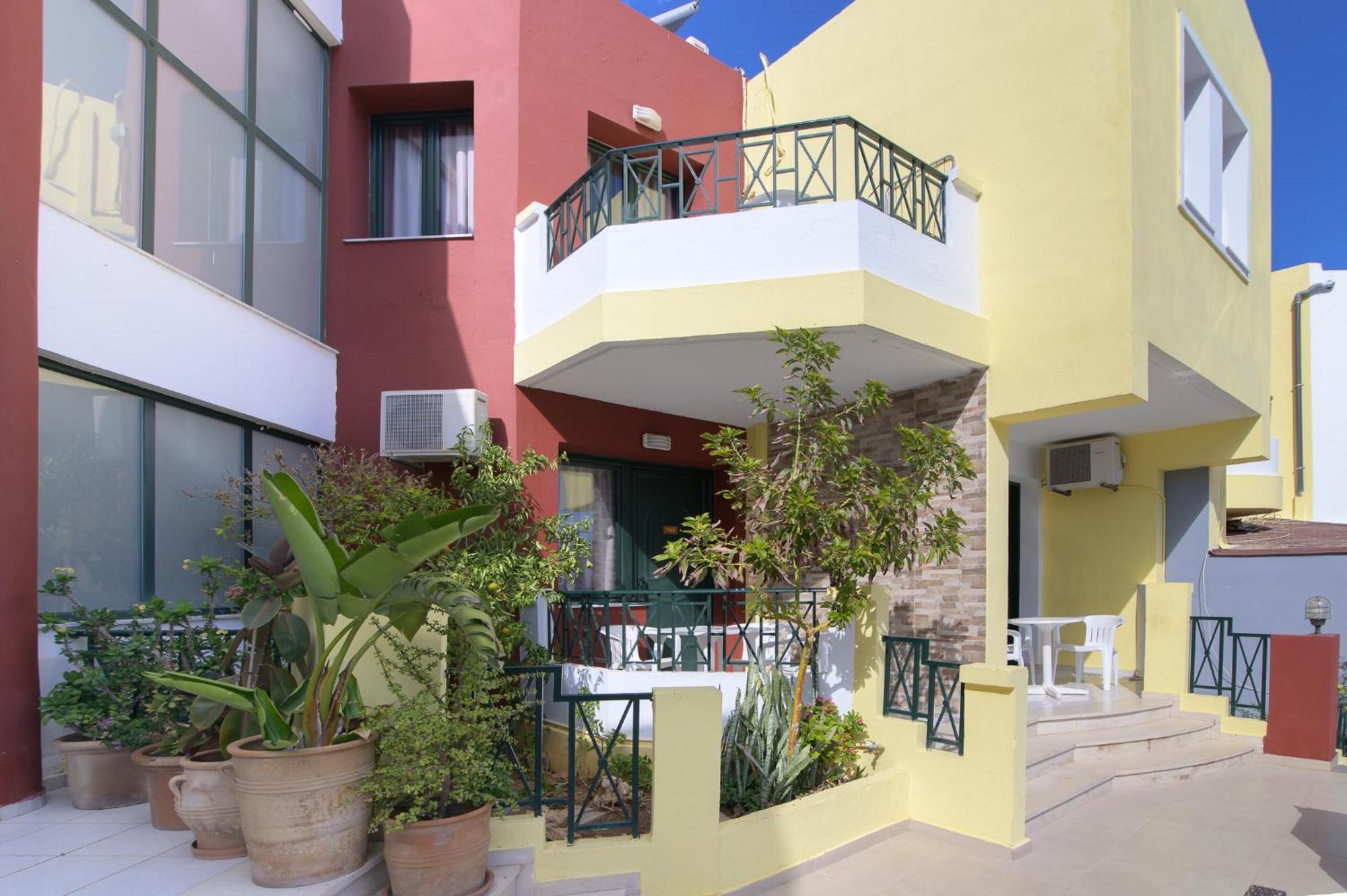خيرسونِسوس Ariadni Palace Apartments المظهر الخارجي الصورة