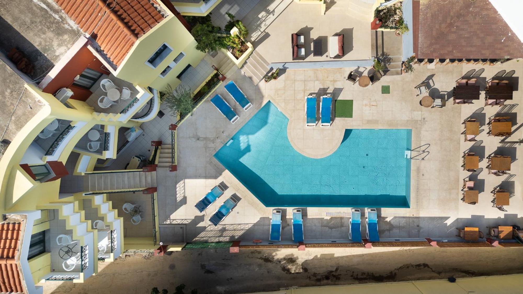 خيرسونِسوس Ariadni Palace Apartments المظهر الخارجي الصورة