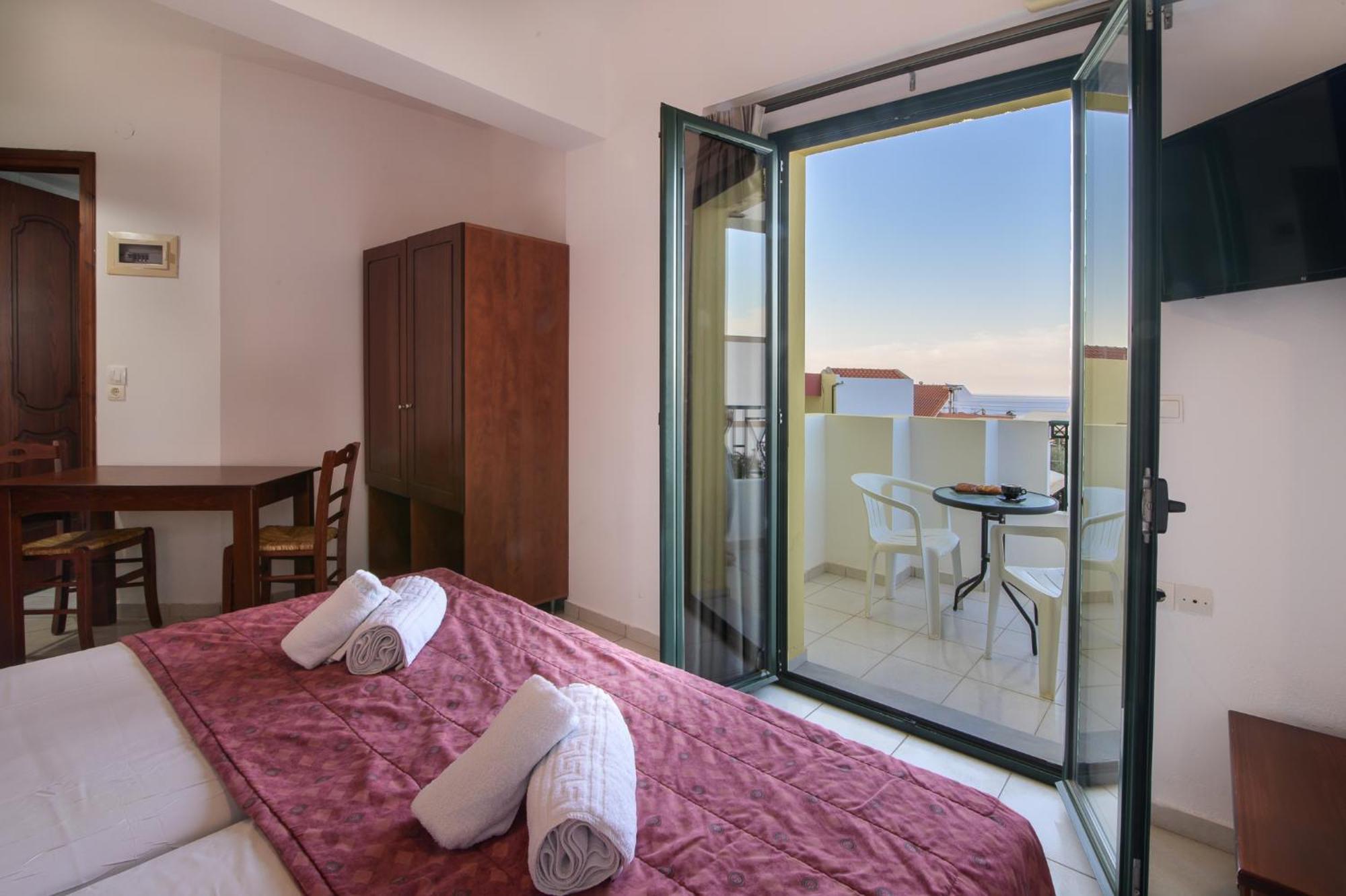 خيرسونِسوس Ariadni Palace Apartments المظهر الخارجي الصورة